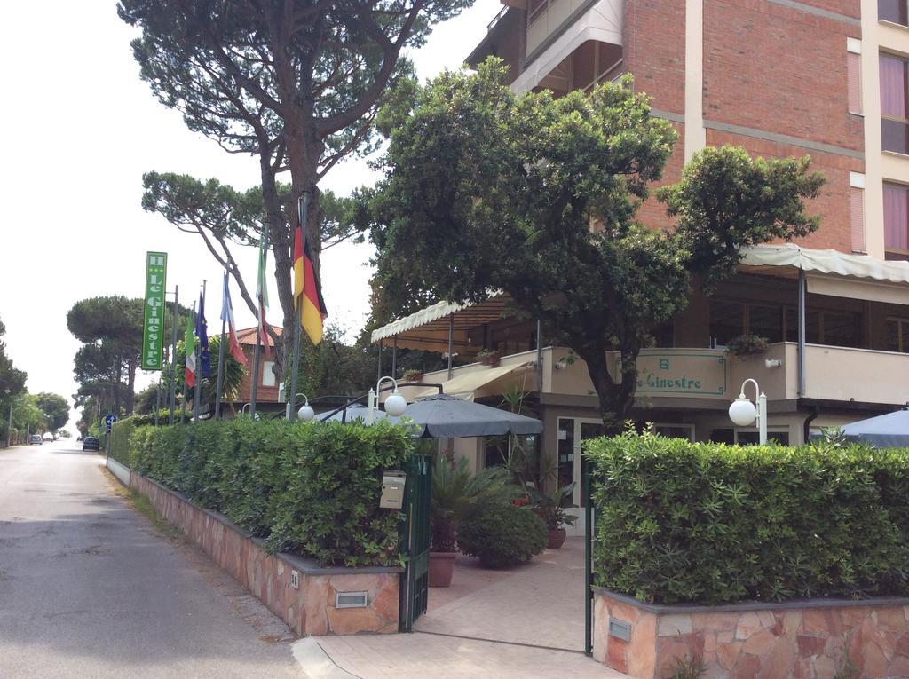 Hotel Le Ginestre Λίντο ντι Καμαϊόρε Εξωτερικό φωτογραφία
